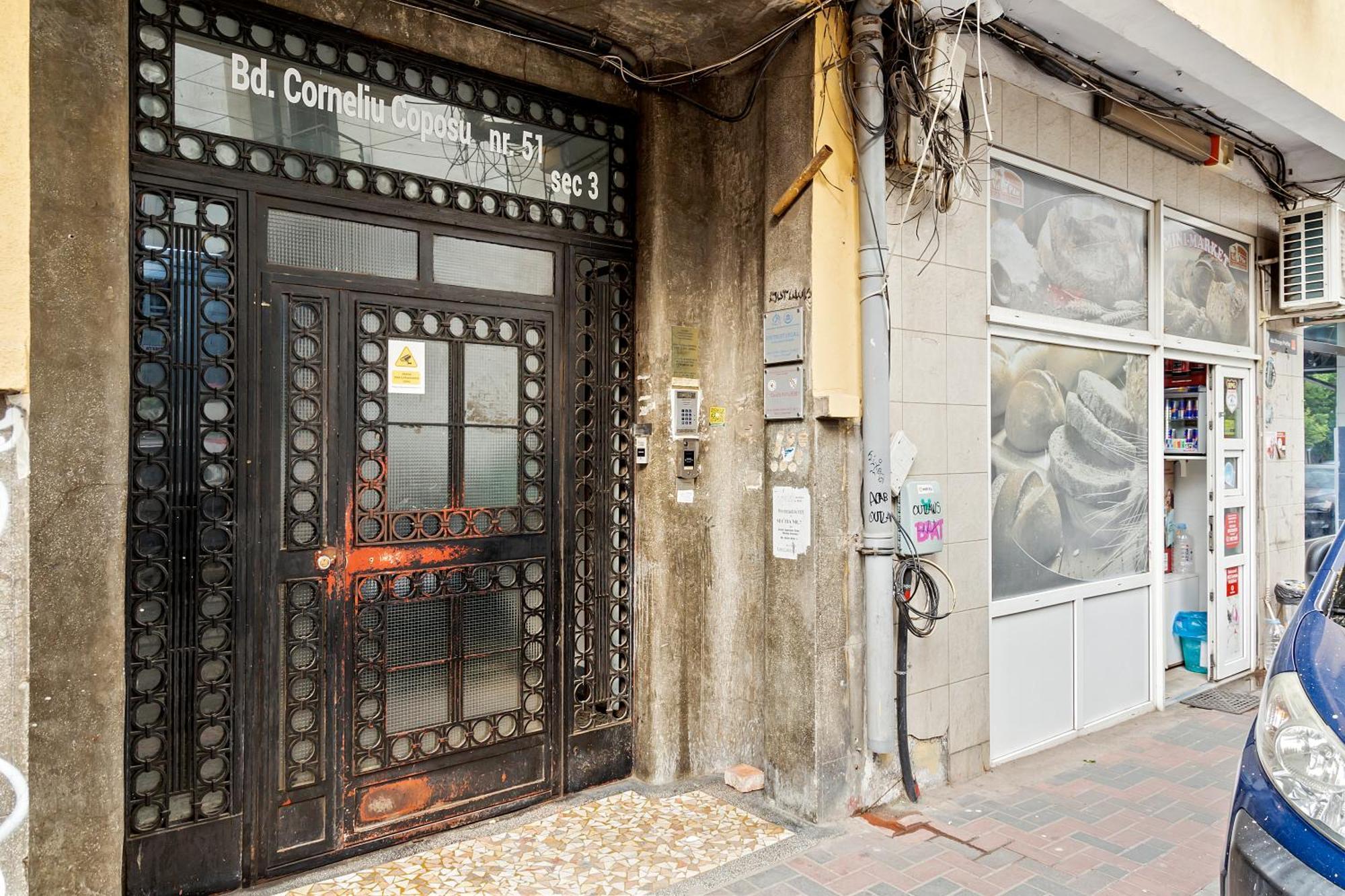 Upscale Studio, Walking Distance From The Old Town Bucarest Extérieur photo