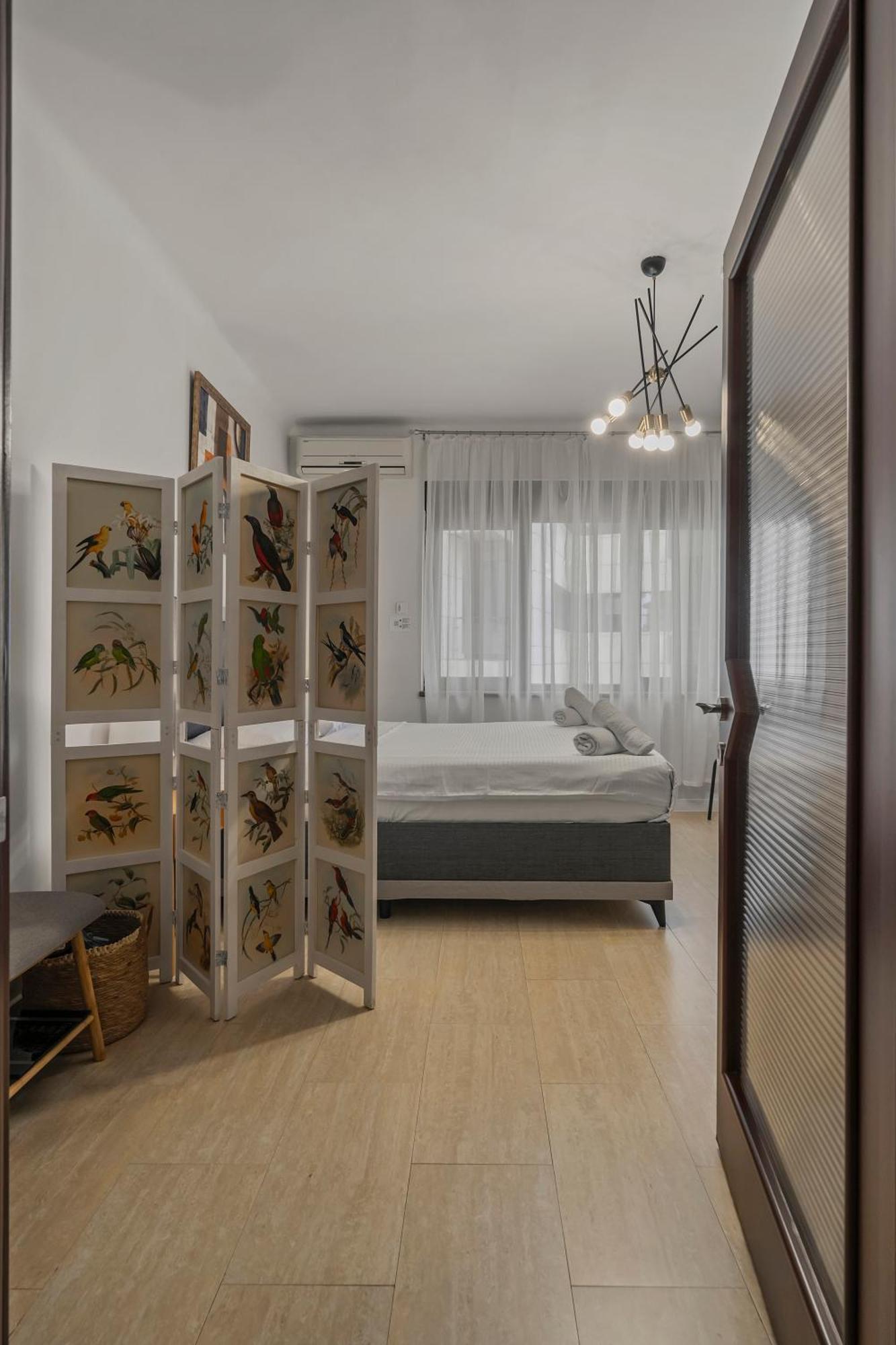 Upscale Studio, Walking Distance From The Old Town Bucarest Extérieur photo